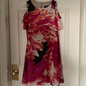 KENSIE FLORAL DRESS